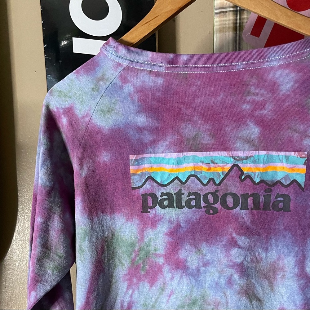 Men’s Patagonia One of a kind Colorful Tiedye Regular Fit Long Sleeve Shirt